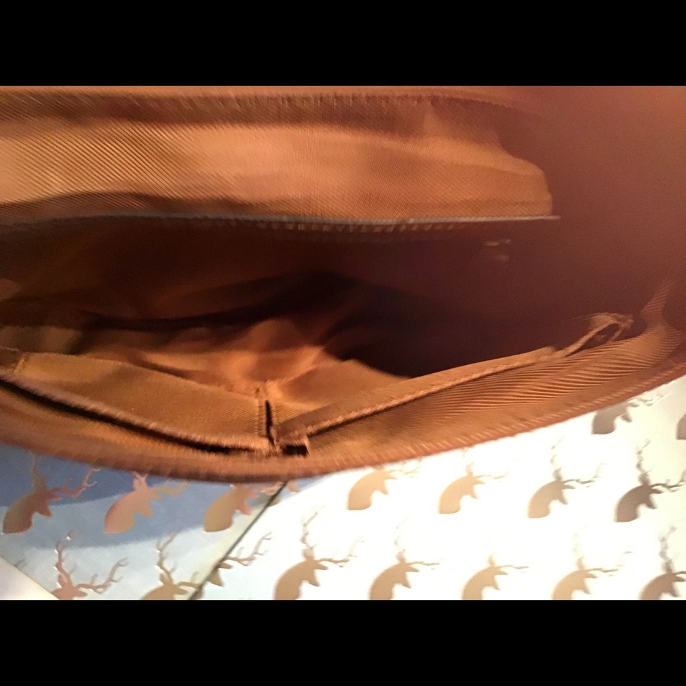 Purse - Picture 3 of 3